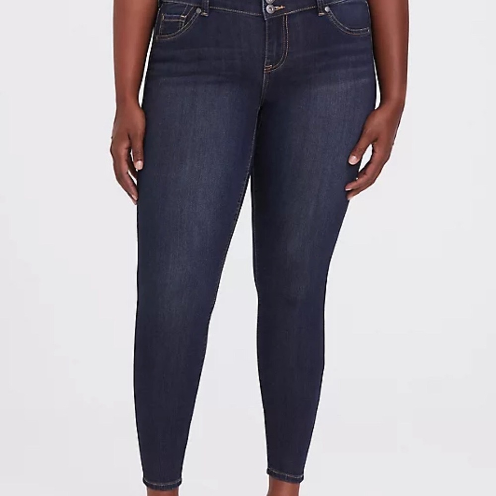 Dark Wash Denim Jegging